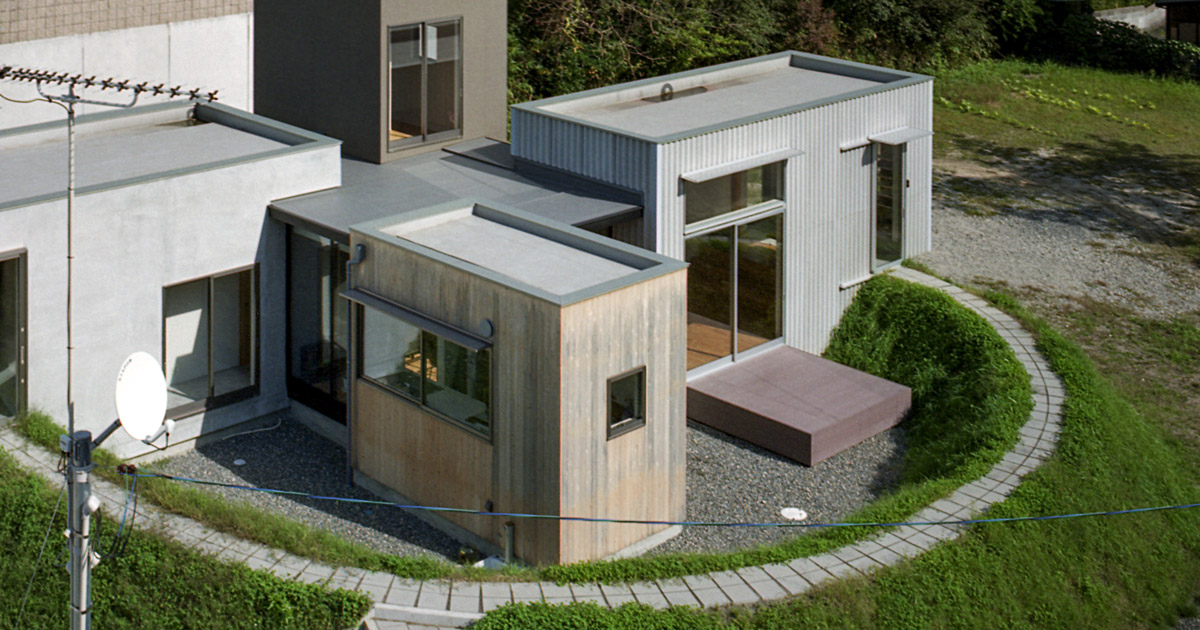 Fujiwaramuro Architects Encircles House Inside A Greenery - 