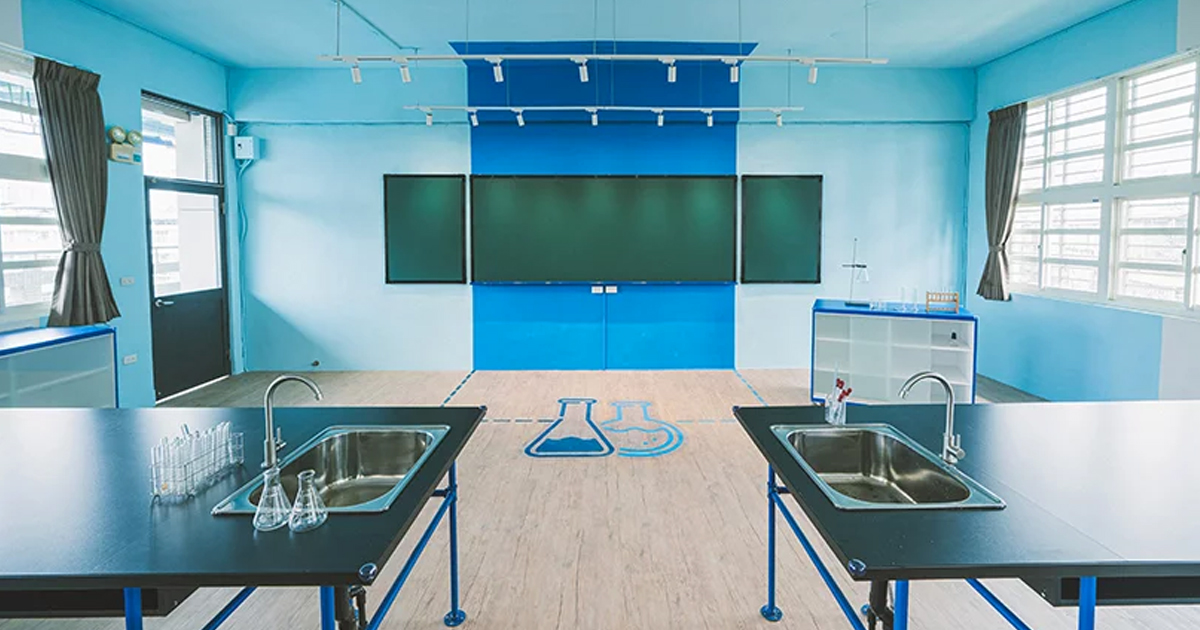 The Cloudform Laboratory Revamps A Classroom In Taipei With