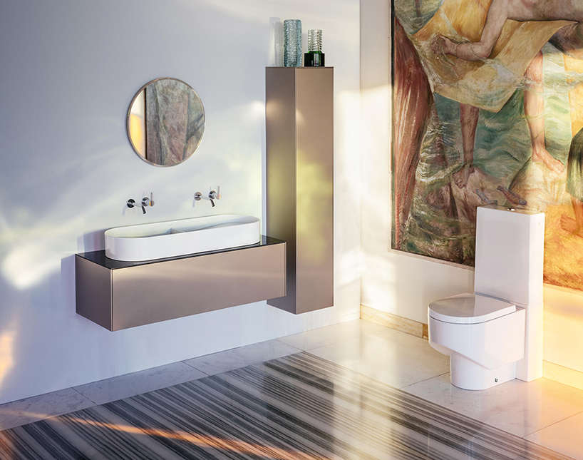 SONAR is the sophisticated and elegant bathroom collection designed by  Patricia Urquiola to enhance the unique features of the lightweigh
