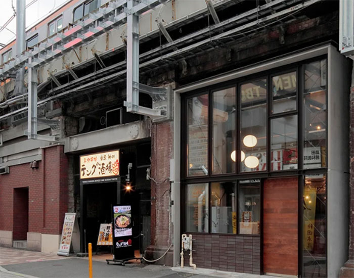 Steel H Beams Build Coffee Shop Situated Under Railway Elevated Bridge In Tokyo Free Cad Download World Download Cad Drawings