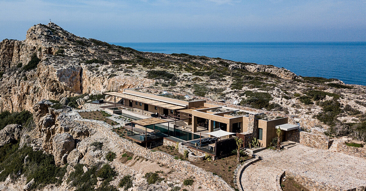 Paly Architects Sets Holiday Residence On A Steep Rocky Slope In Crete Greece