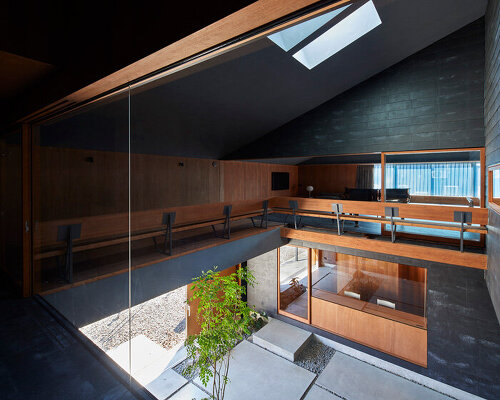 suppose design office develops 'house in joetsu' around private courtyard in japan