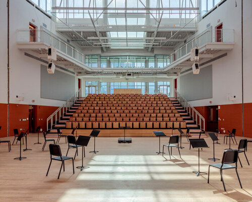 frank gehry completes beckmen YOLA center for los angeles philharmonic