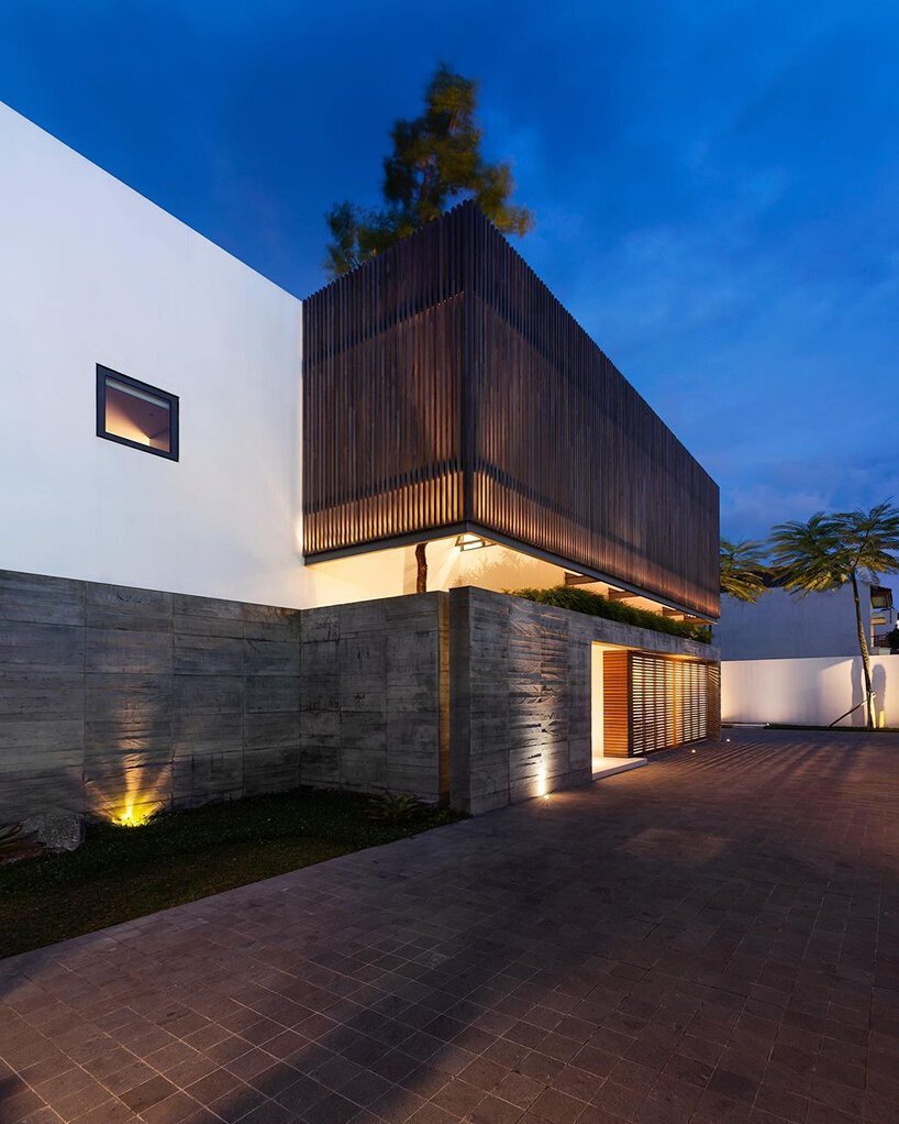 inward-facing rumah bias in indonesia is arranged around semi-open patio