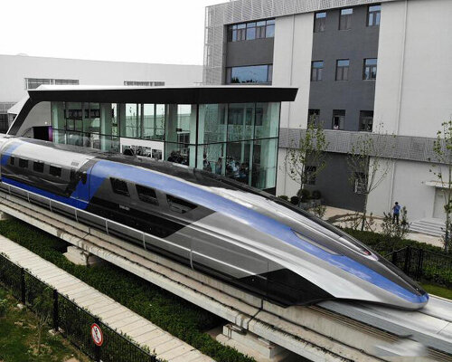 china rolls out world's first 600 km/h high-speed maglev train