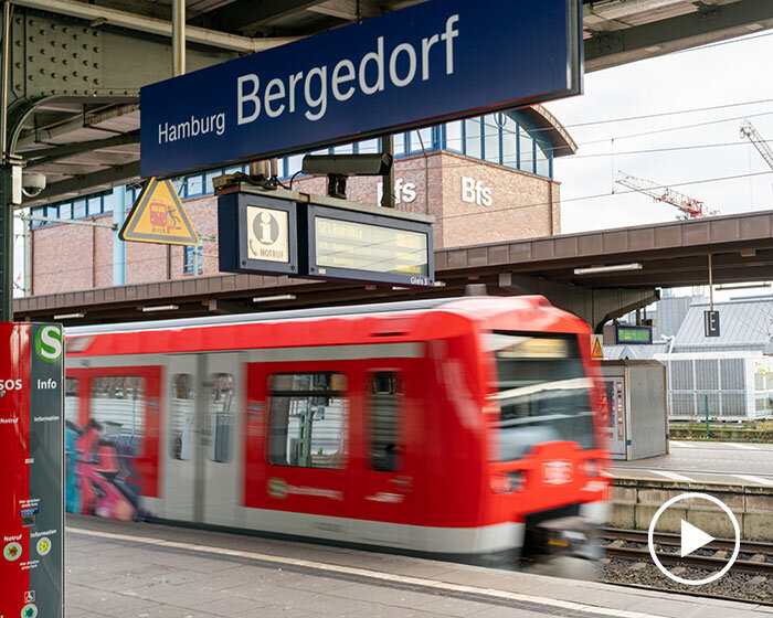 meet the world’s first fully automated driverless train in hamburg