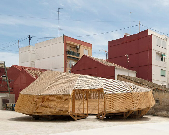 javier molinero + bernat ivars convert old parking lot into temporary playground in valencia