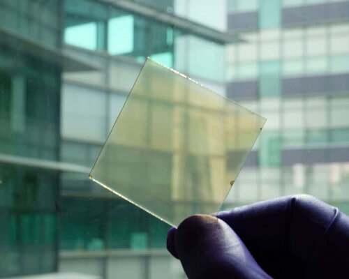 researchers create energy-saving glass that self-adapts across warm and cool seasons