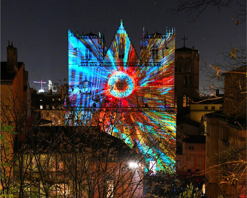 TETRO + AV extended unveil hypnotic visual show at lyon light festival