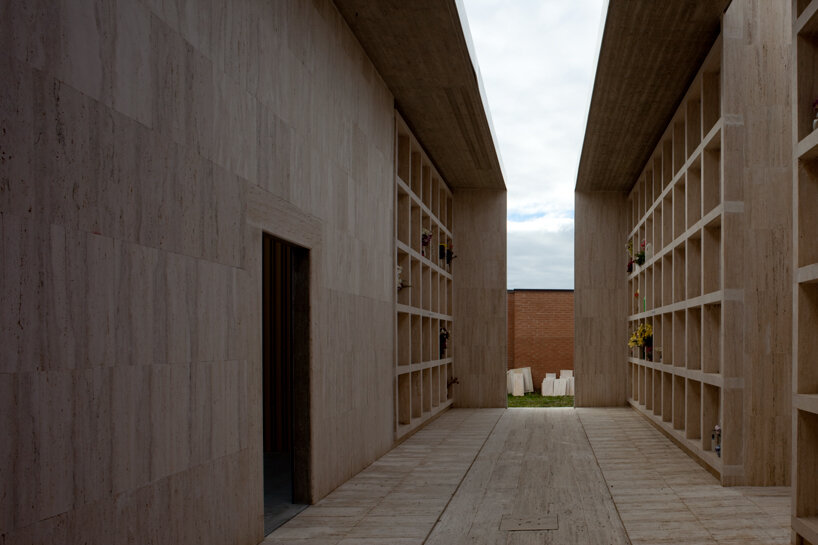 andrea dragoni completes contemplative cemetery extension in italy