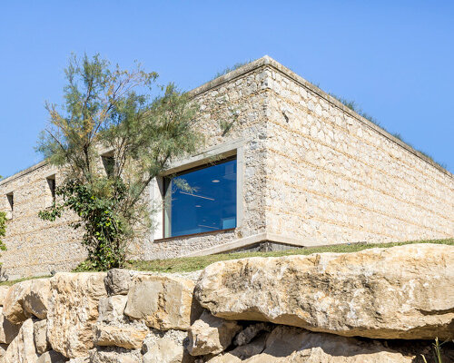 brenac & gonzalez restores french company cafeteria with influences from gallo-roman villas