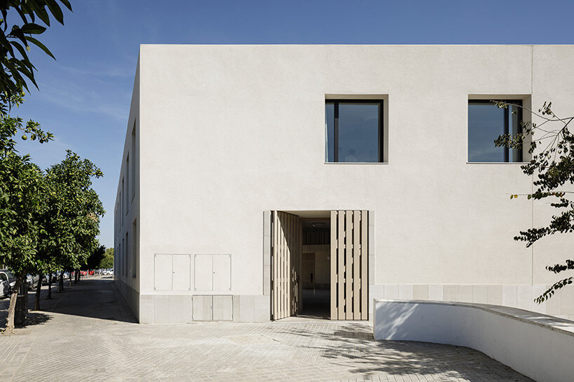 residential complex in spain puts contemporary twist on traditional ...