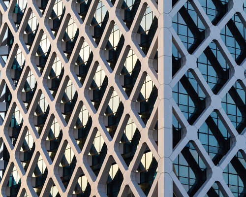 SOM completes 'breathing' bank headquarters in shenzhen, china