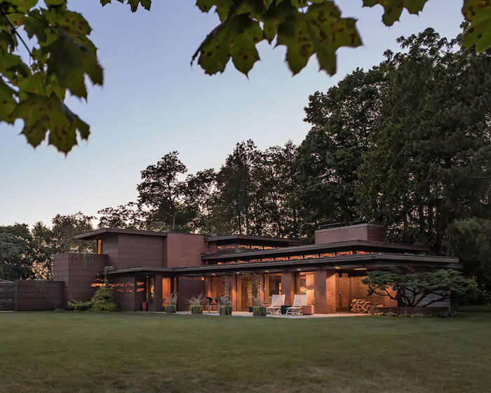 frank lloyd wright's schwartz house in wisconsin is now for rent on airbnb