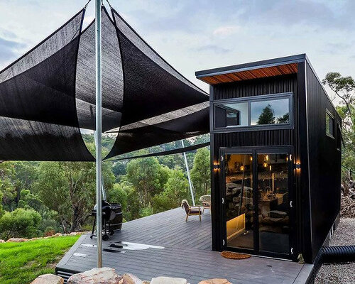 this couple built their luxurious, tiny home in australia in just three months