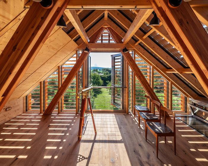 HAMR extends a czech farmhouse in south bohemia with a delicate timber observatory