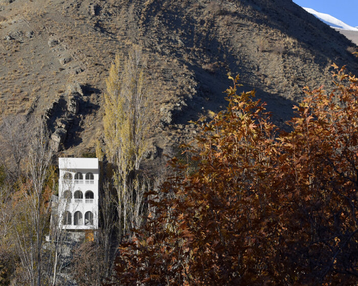 this perched holiday home in rural iran celebrates slowness & oblique living