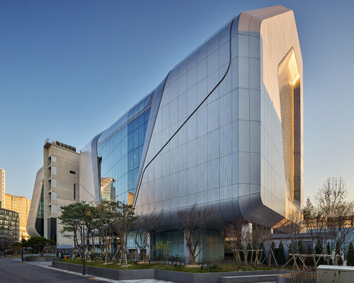 K-pop headquarters by UNStudio take shape as an 'urban speaker' in seoul