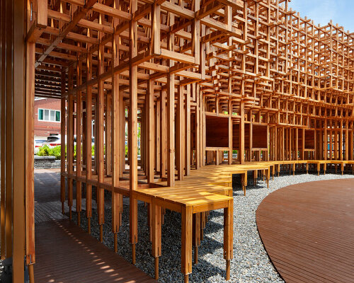 the modular 'forest pavilion' by IDS is a blurred timber cloud in south korea