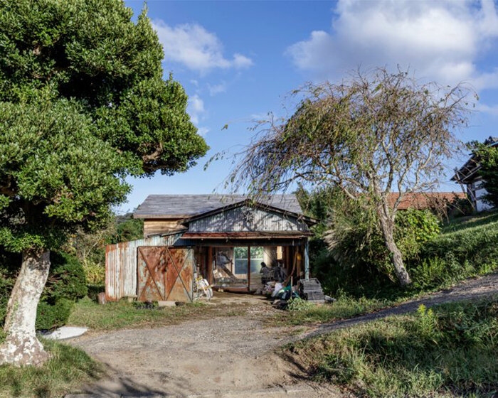 kurosawa kawaraten transforms neglected house in rural japan into low-budget home office