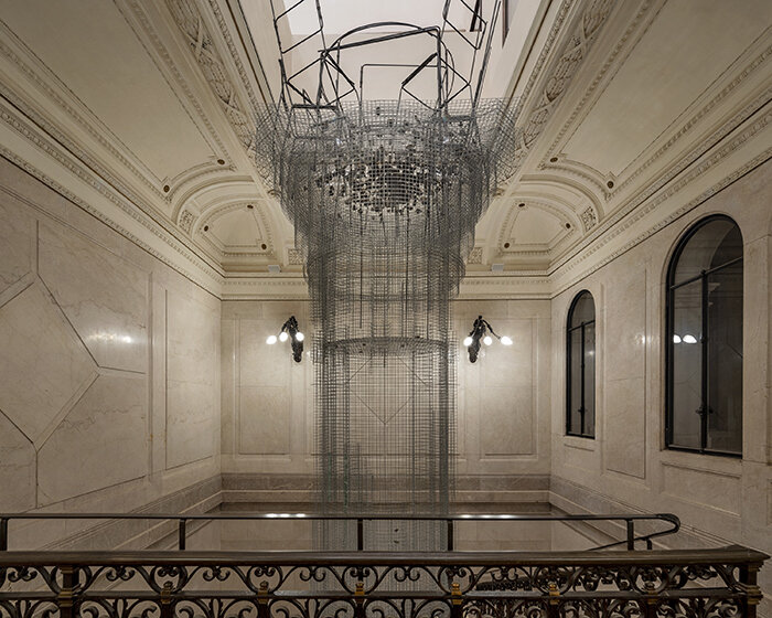 edoardo tresoldi's ethereal 'monumento' installation rises inside venice's procuratie vecchie