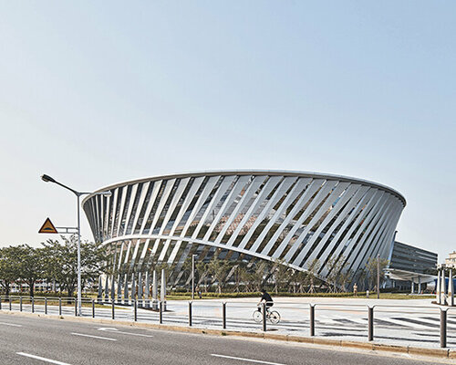 HAEAHN architecture shapes national aviation museum of korea as multi-faceted sculpture