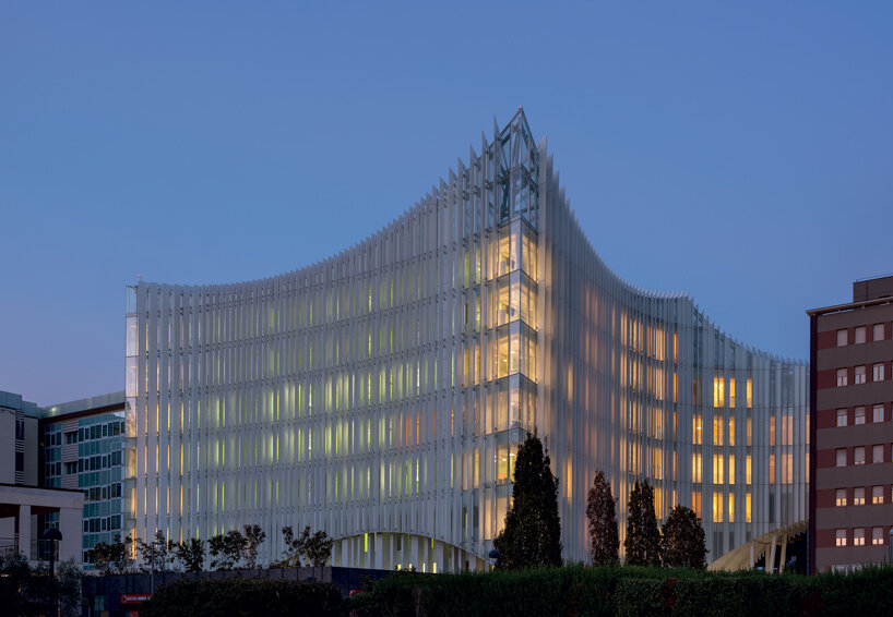 mario cucinella completes iceberg-like hospital in milan with façades of ceramic fins