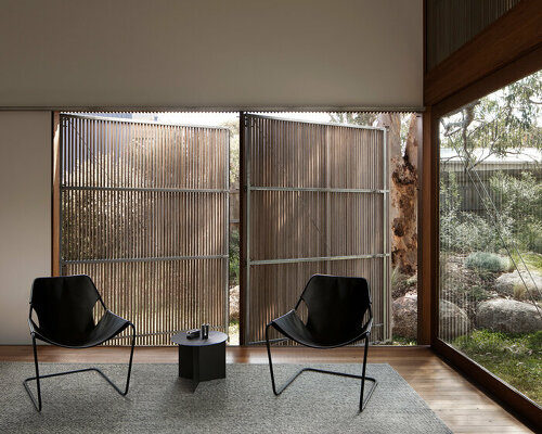 eldridge anderson architects wraps its adaptable jan juc studio in operable timber screens