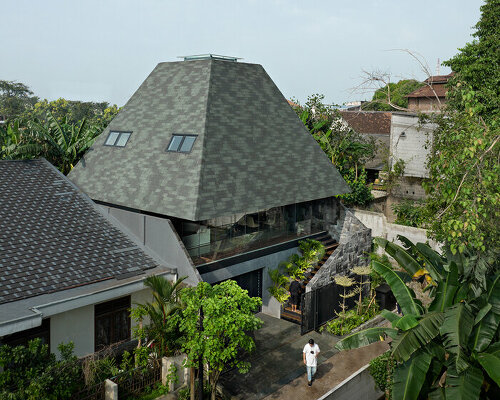 k-thengono celebrates indonesia’s vernacular architecture with rice barn inspired house