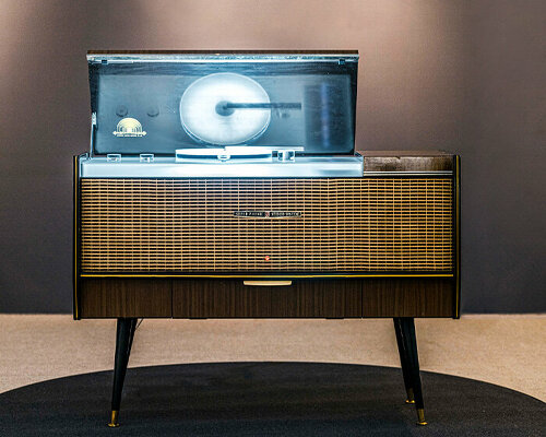 panasonic's FUTURE LIFE FACTORY retrofits 1960s stereo system for the digital age