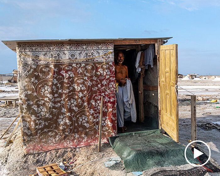 aljohara jeje captures primitive huts built by sea salt harvesters in saudi arabia