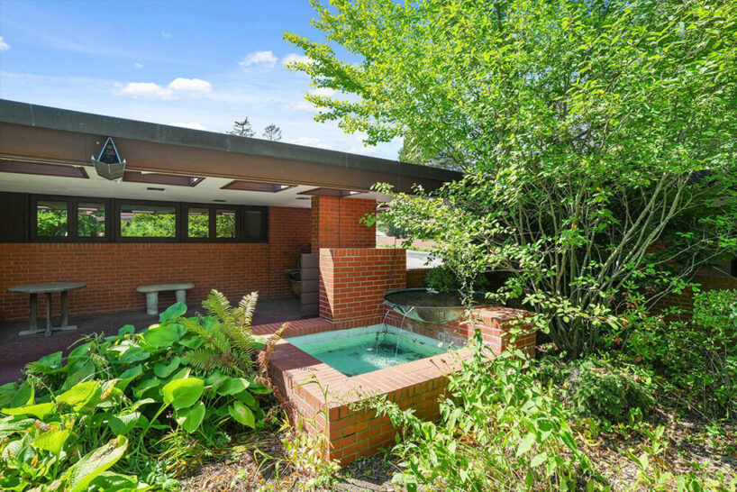 One Of Frank Lloyd Wrights Largest Usonian House Is Now For Sale 0707