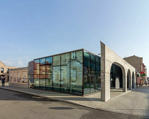 Neostudio Architekci proposes a multifunctional community center bus stop