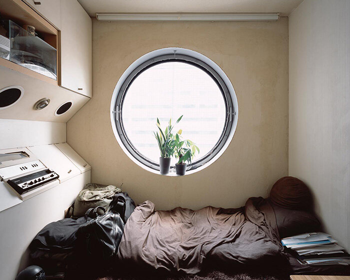 '1972/accumulations' photo series captures the individuality of nakagin tower's capsules