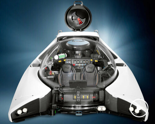 submersible ‘u-boat worx NEMO’ brings riders 330 feet below the sea