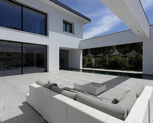 iris ceramica & FMG embed entire italian villa in porcelain stoneware surfaces