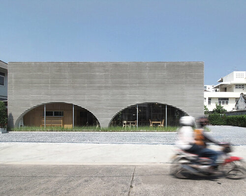 ASWA fronts new eatery in bangkok with sculptural, corrugated concrete