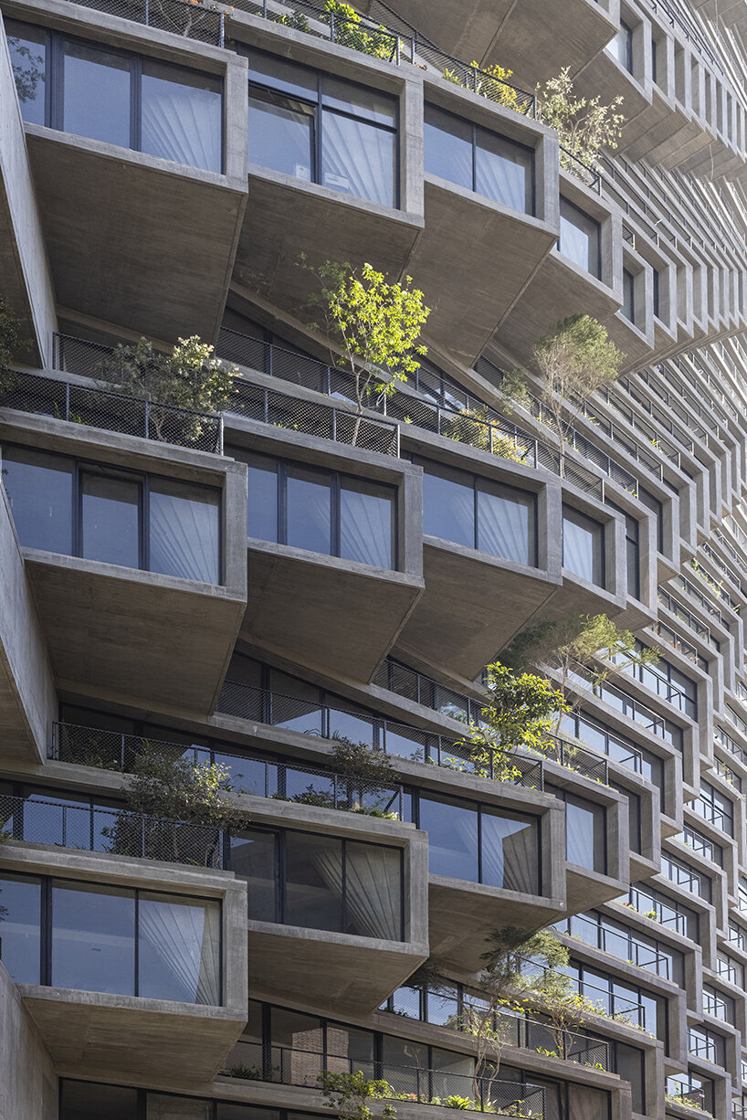 BIG completes Iqon high-rise in Quito with pixelated facade