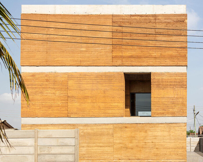 amoako boafo opens dot.ateliers, a revolutionary art space in accra designed by david adjaye