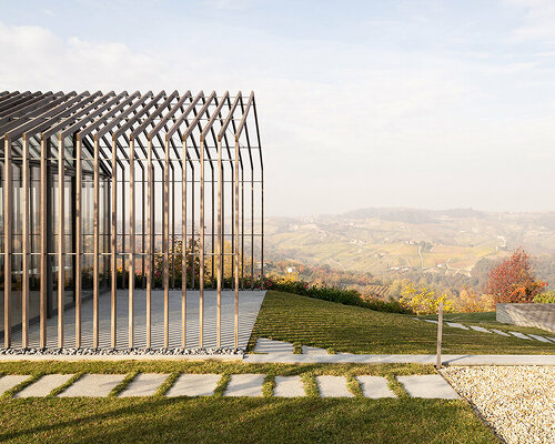 alvisi kirimoto contemporarily extends rural farmhouse restoration in italy