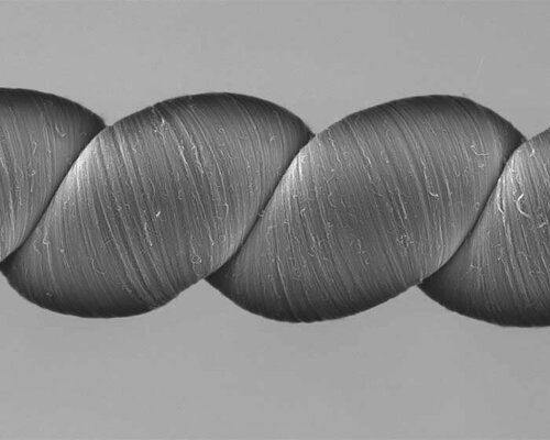 energy-harvesting carbon nanotube yarn generates electricity when stretched or twisted