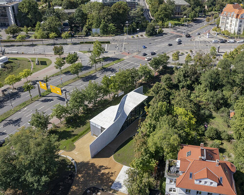 HENN introduce the world’s first carbon concrete building in dresden