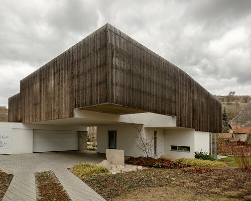 RO_aR architects' house in hlubočepy, czech republic harmonizes nature and urbanity