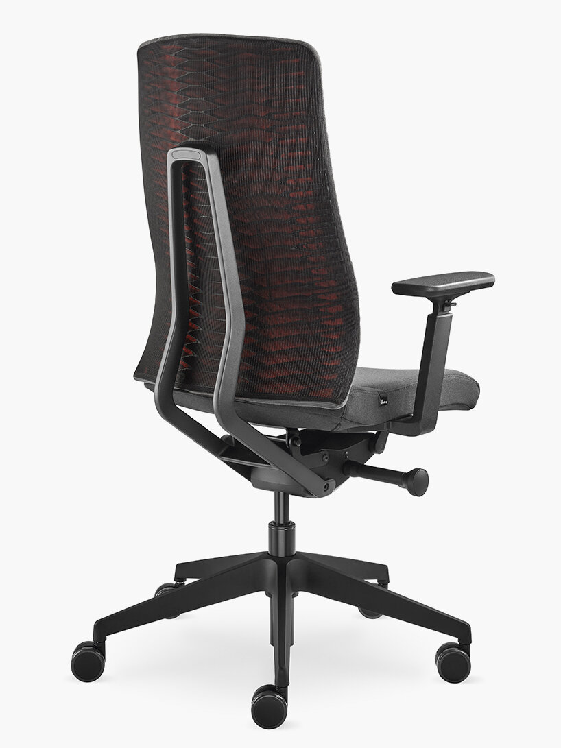 tradition & tech meet in LD seating's flexible, supportive followme chair