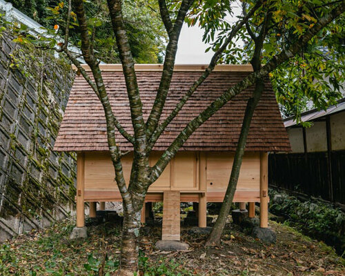 japanese shrine architecture informs 2m26’s zero-impact chicken coop in japan