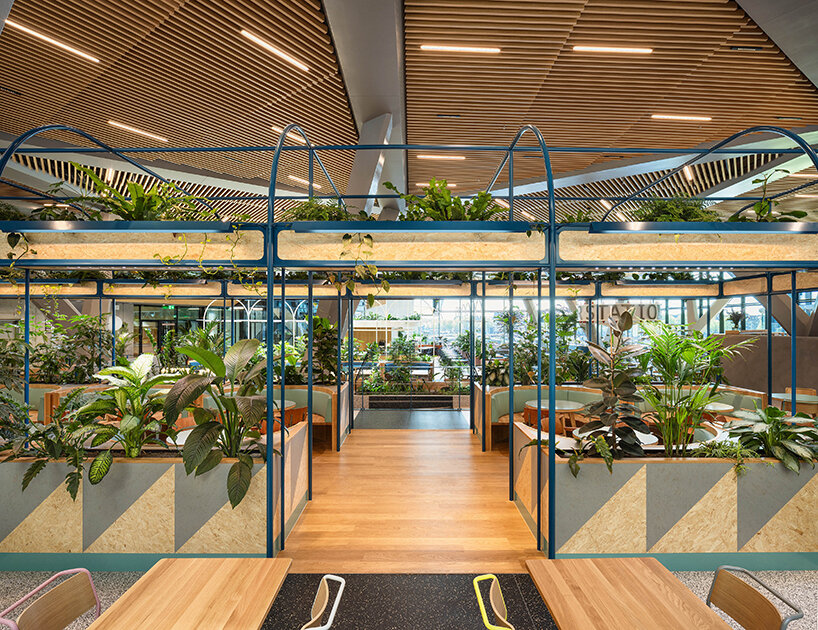 booking.com's nature-filled city campus by UNStudio & hofmandujardin ...