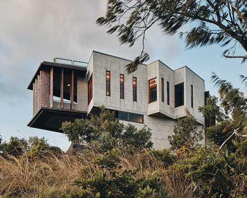 climate-resilient great barrier reef house by JDA takes cues from surrounding marine life