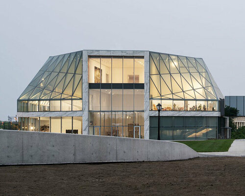 OMA's buffalo AKG art museum opens, inviting the public under its transparent facade