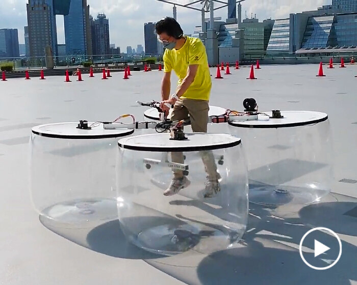 DIY hovercraft made of leaf blower & inflatable plastic bags levitates & glides off the ground