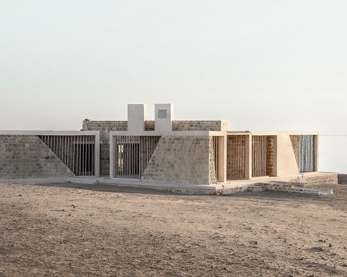 KAL builds this breathing beach house with fossilized coral in egypt